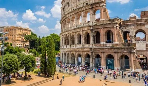 Umrah From Rome